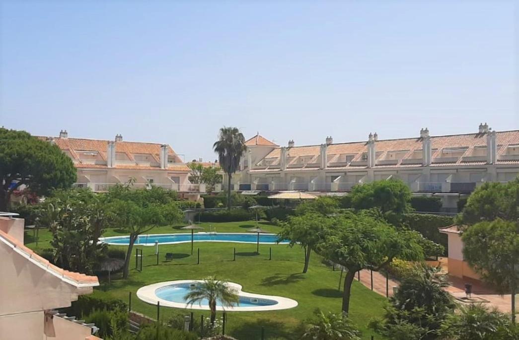 Adosado Golf Y Playa En Nuevo Portil Villa El Portil Kültér fotó